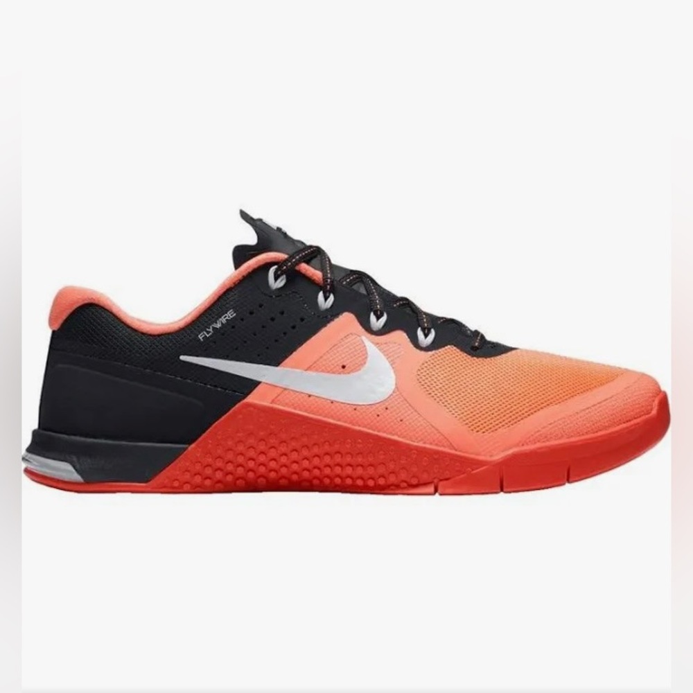 NIKE Women’s Metcon 2 Flywire - Coral/Pink/Black - Size 10